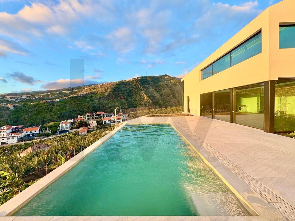 Byhus i Ribeira Brava, Madeira - foto 1