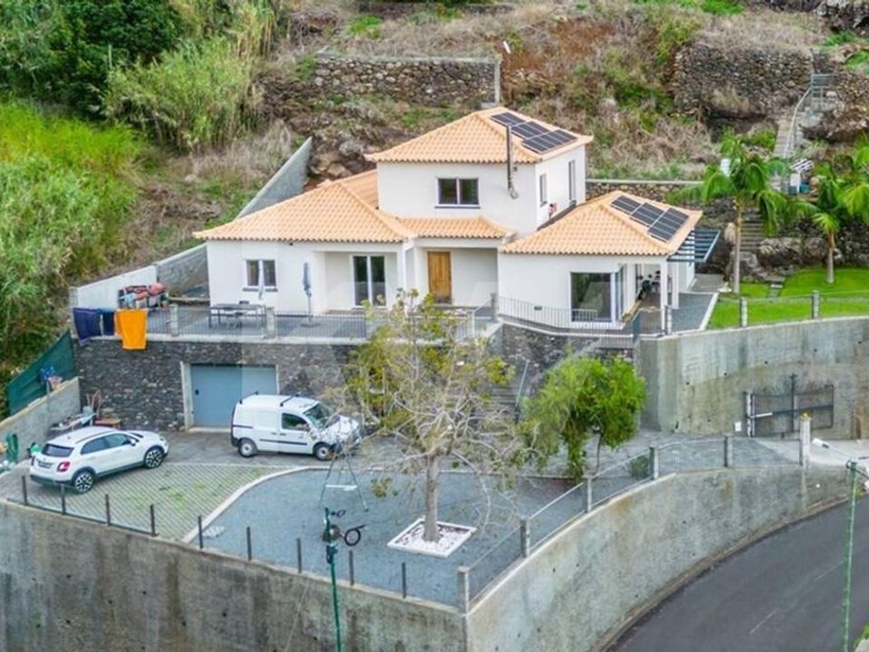 Byhus i Calheta, Madeira - foto 1