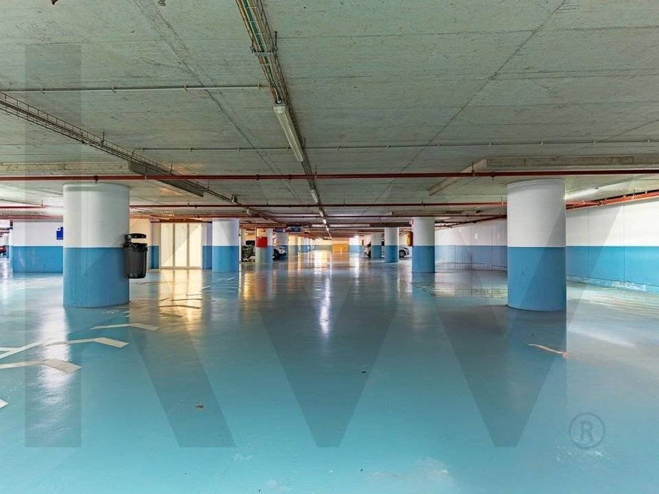 Estacionamento em Funchal, Madeira - foto 2