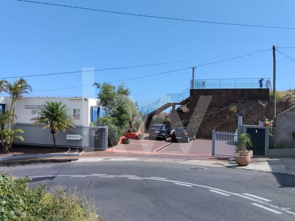 Helårsgrund i Camara de Lobos, Madeira - foto 5