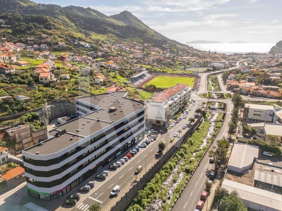 Erhvervsejendom i Machico, Madeira - foto 1