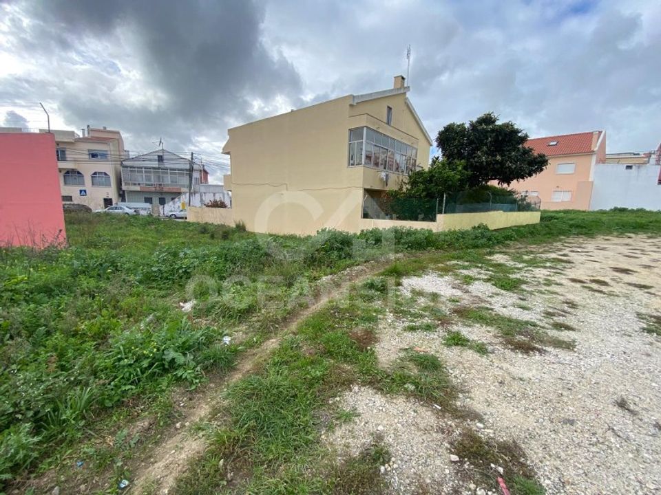 Helårsgrund i Camarate, Lisbon - foto 4