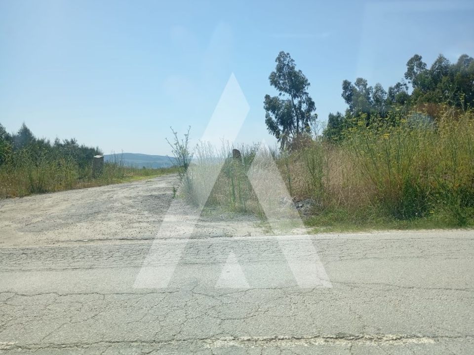 Helårsgrund i Penafiel, Porto - foto 1