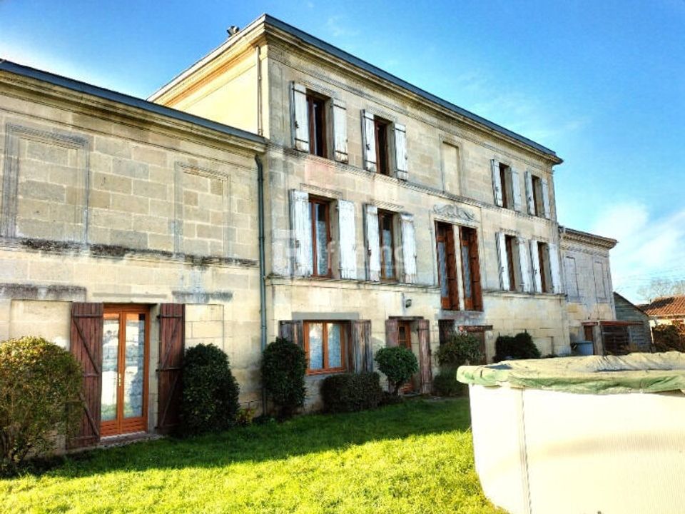 Landejendom i Ambès, Gironde - foto 1