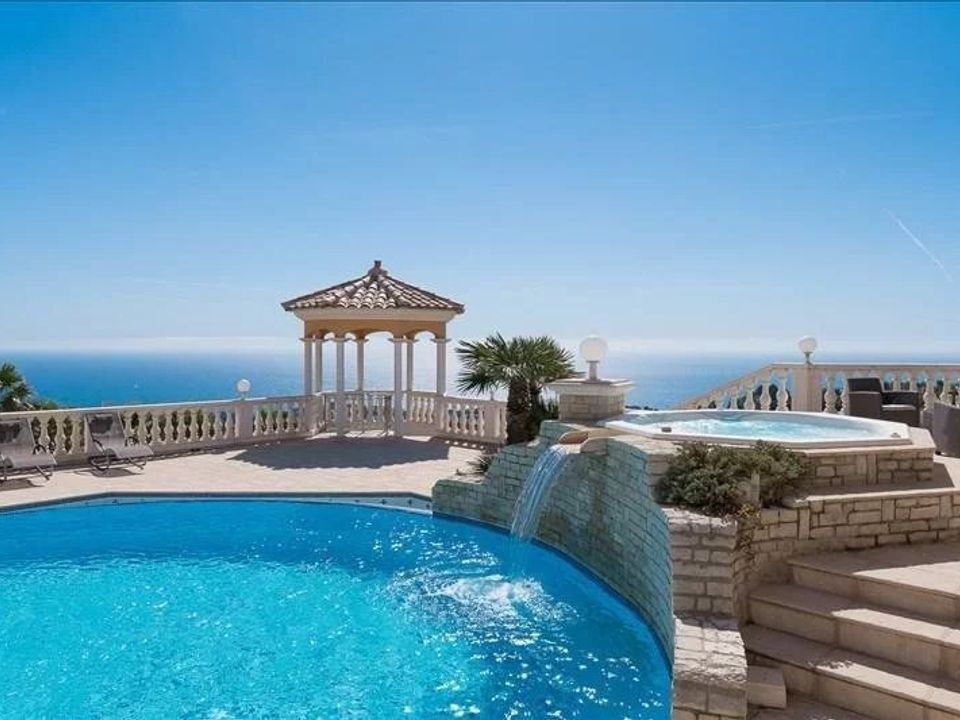 Villa i Les Issambres, Var - foto 1