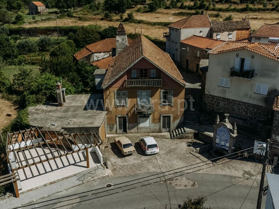 Villa i Oliveira do Hospital, Coimbra - foto 1