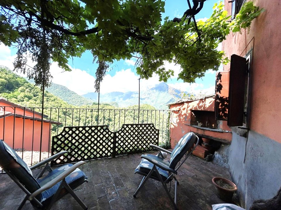 Landejendom i Gallicano, Lucca - foto 1