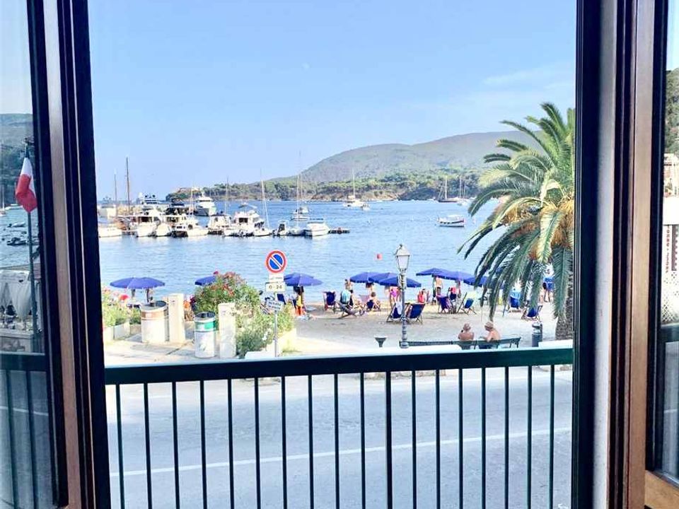 Lejlighed i Porto Azzurro, Livorno - foto 3
