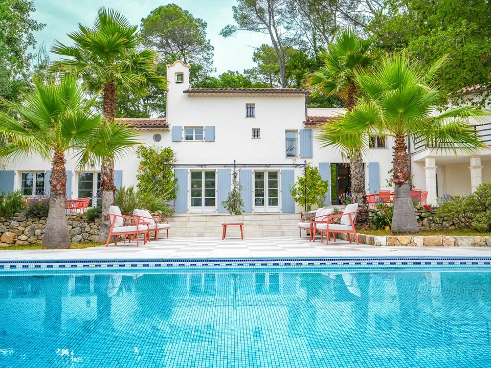 Villa i Mougins, Alpes-Maritimes - foto 1