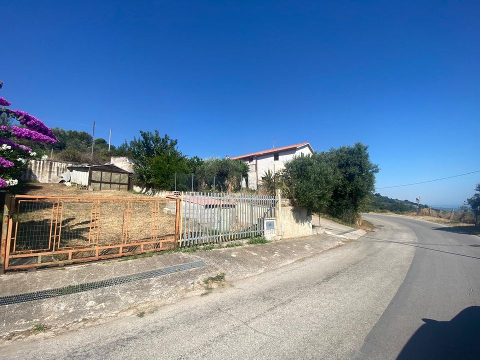 Byhus i Silvi, Teramo - foto 1