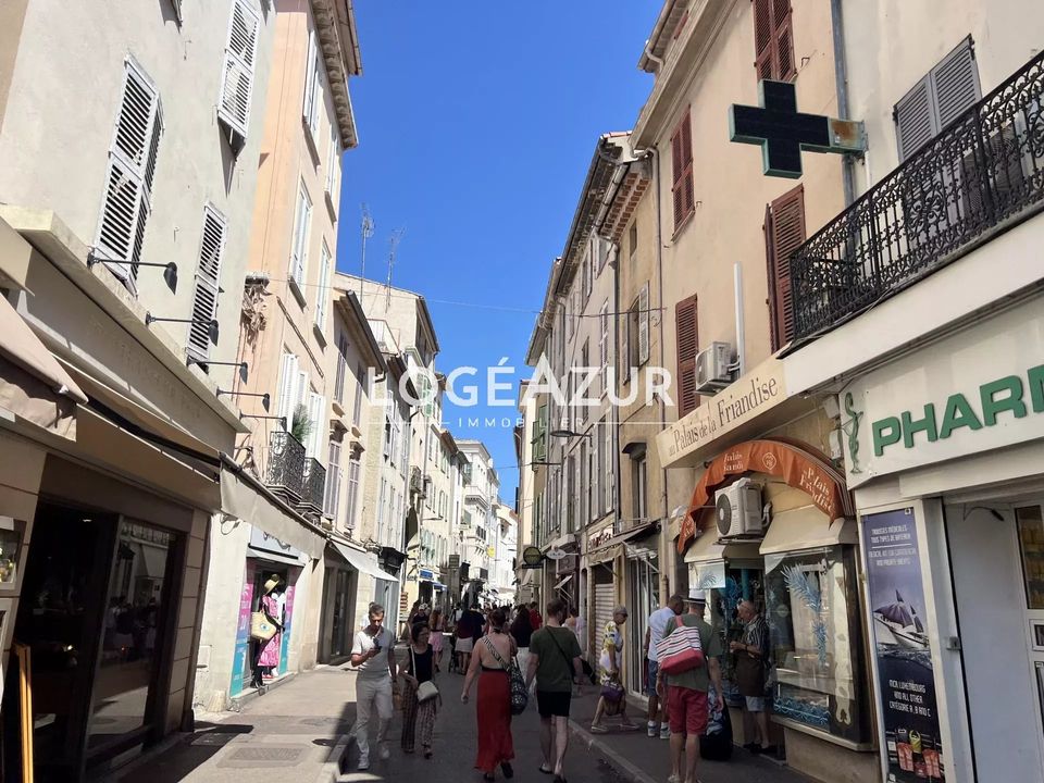 Erhvervsejendom i Antibes, Alpes-Maritimes - foto 2