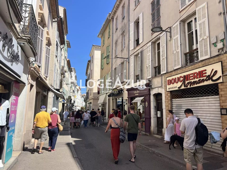 Erhvervsejendom i Antibes, Alpes-Maritimes - foto 4