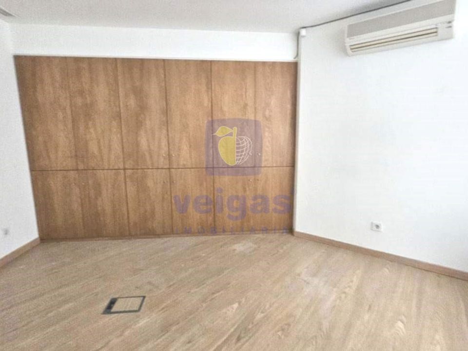 Erhvervsejendom i Caldas da Rainha, Leiria - foto 3