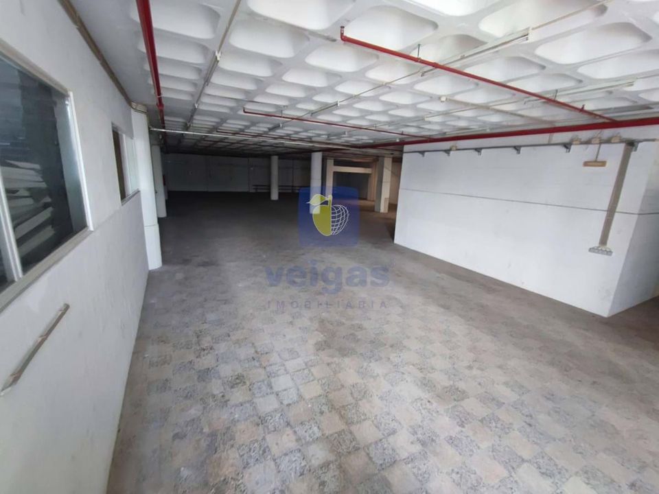 Erhvervsejendom i Sacavem, Lisbon - foto 2