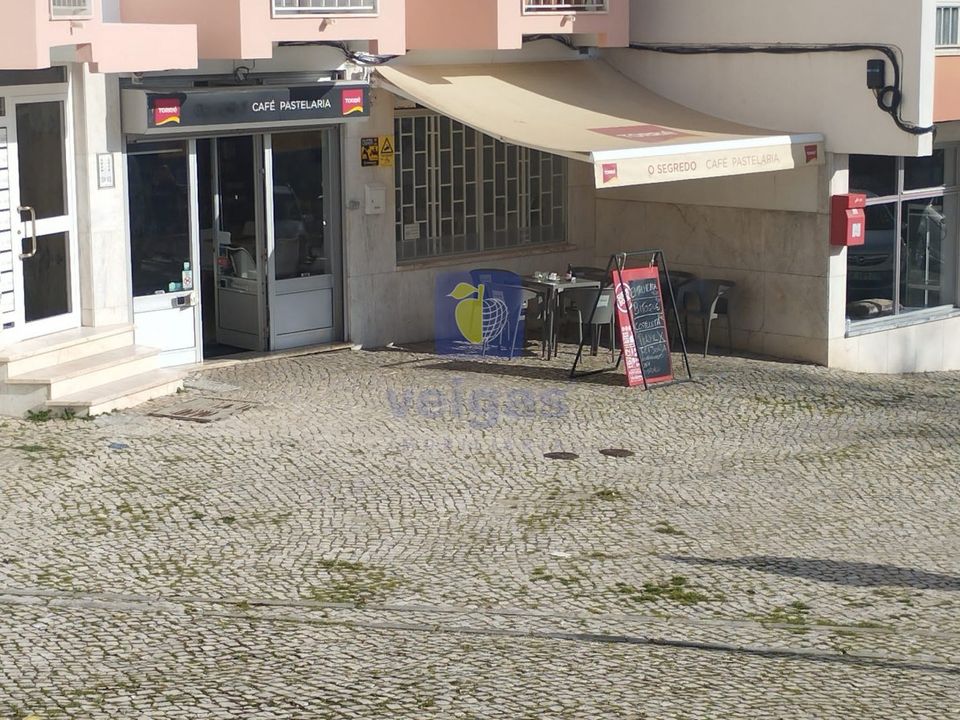 Erhvervsejendom i Odivelas, Lisbon - foto 2
