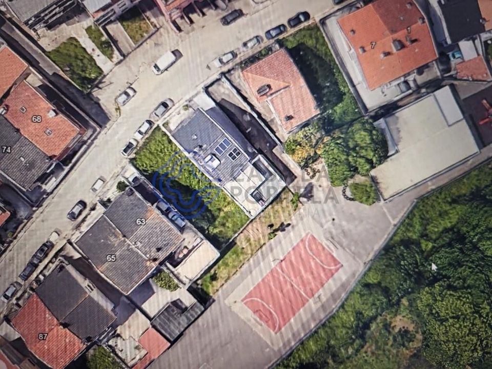 Helårsgrund i Gondomar, Porto - foto 1