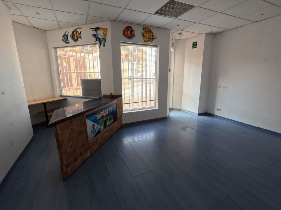 Erhvervsejendom i Puerto De Santiago, Tenerife - foto 1