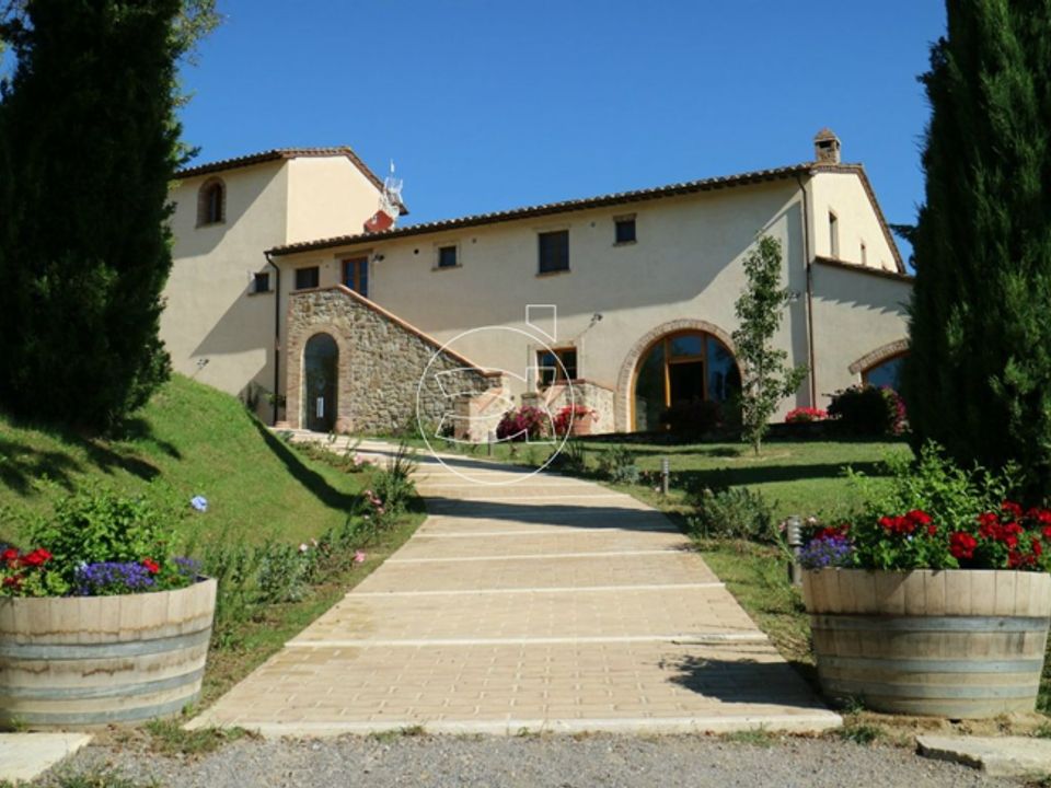 Landejendom i Sarteano, Siena - foto 1