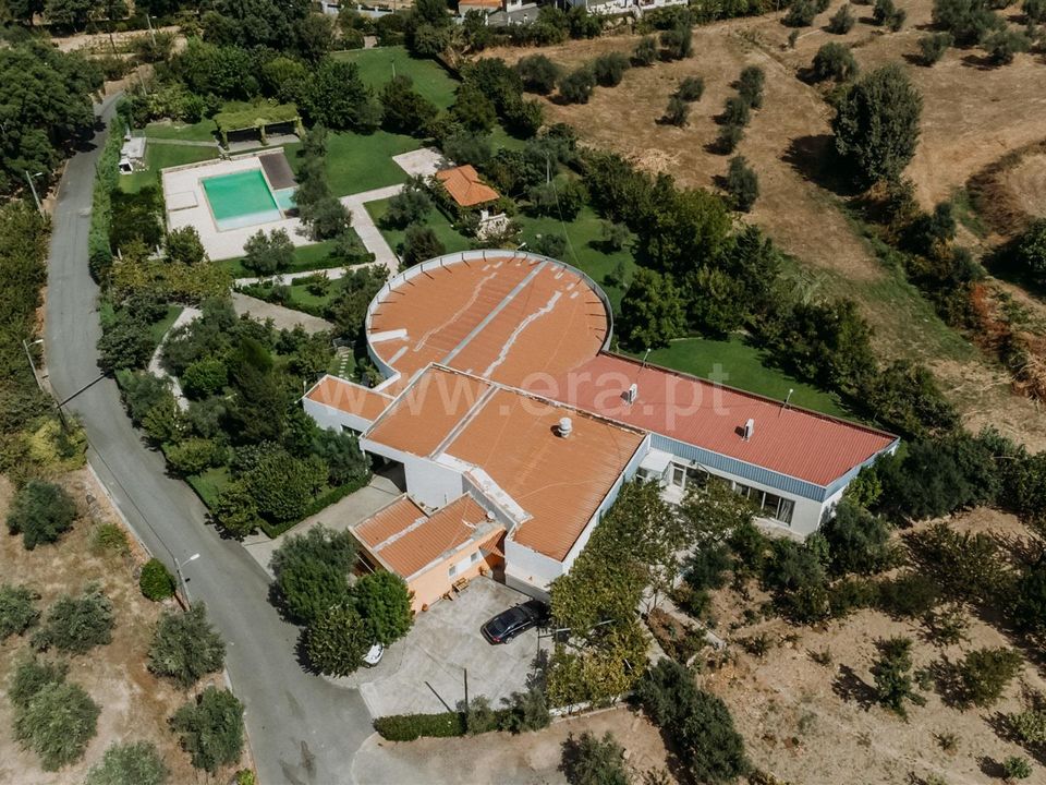 Erhvervsejendom i Fundao, Castelo Branco - foto 1