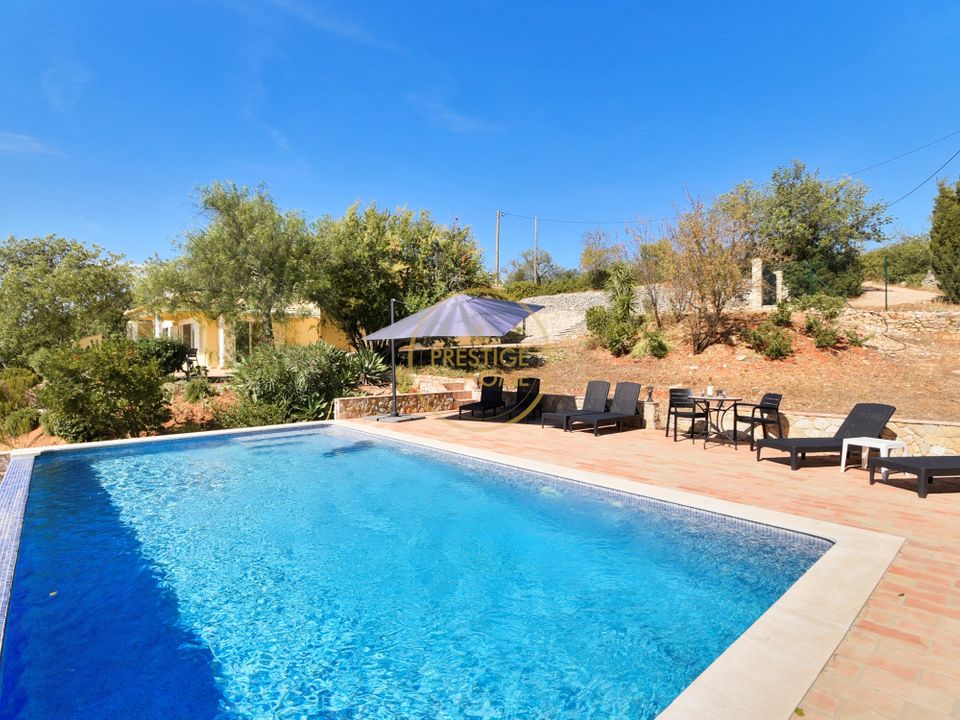 Villa in Loule, Faro - photo 4