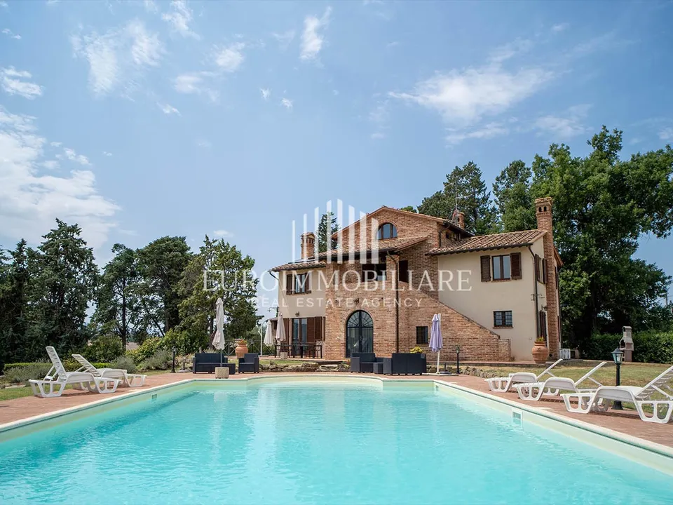 Farm hus i Castiglione del Lago, Perugia - foto 1