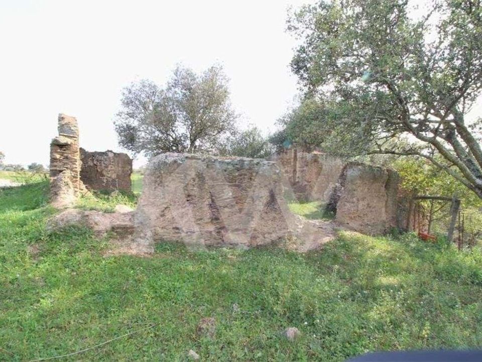 Helårsgrund i Ourique, Beja - foto 1