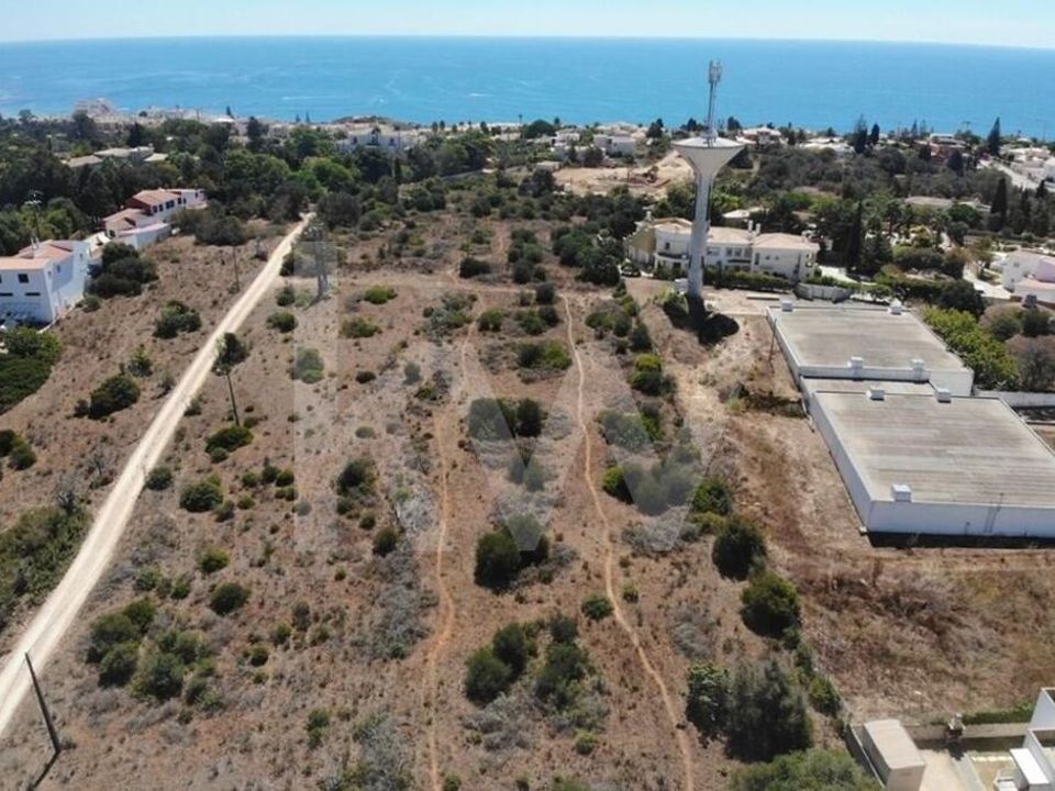 Helårsgrund i Luz, Faro - foto 1