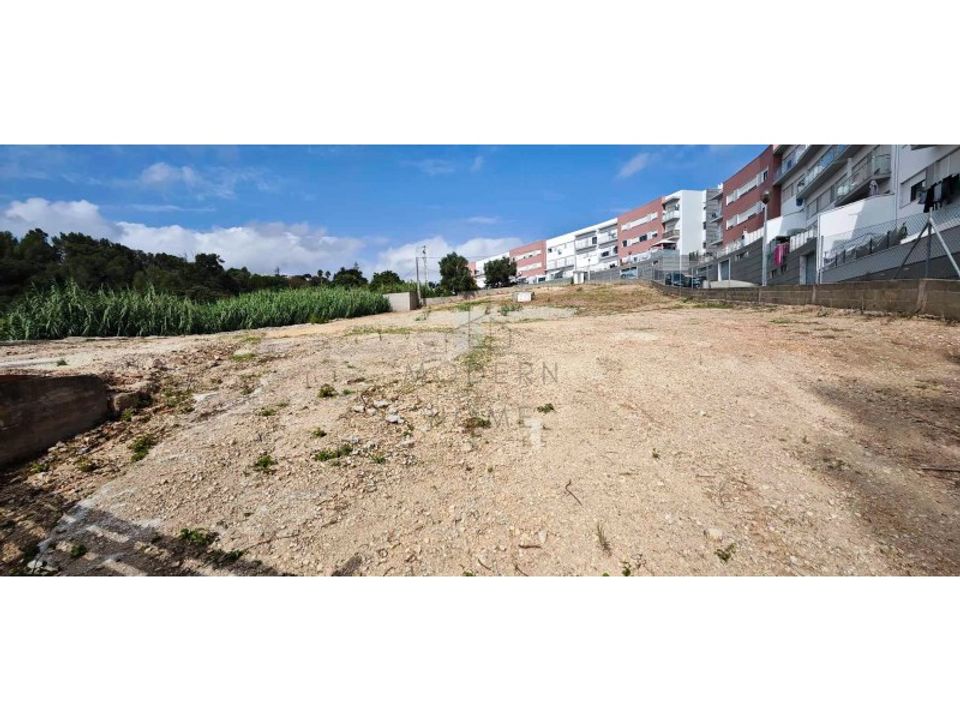 Helårsgrund i Alverca do Ribatejo, Lisbon - foto 2