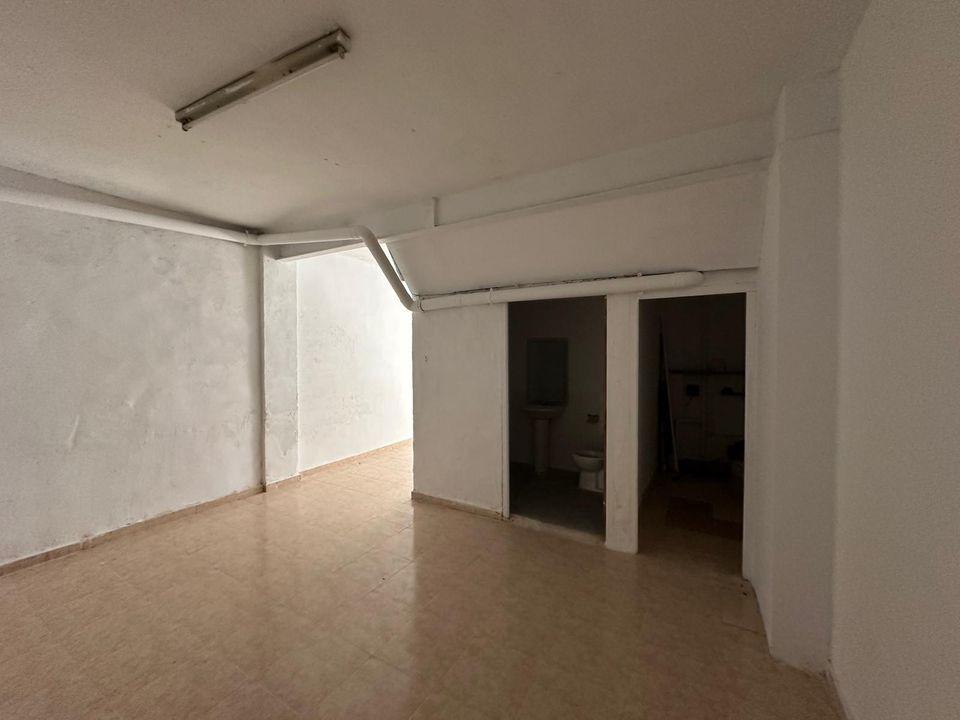 Erhvervsejendom i Alicante, Alicante - foto 3
