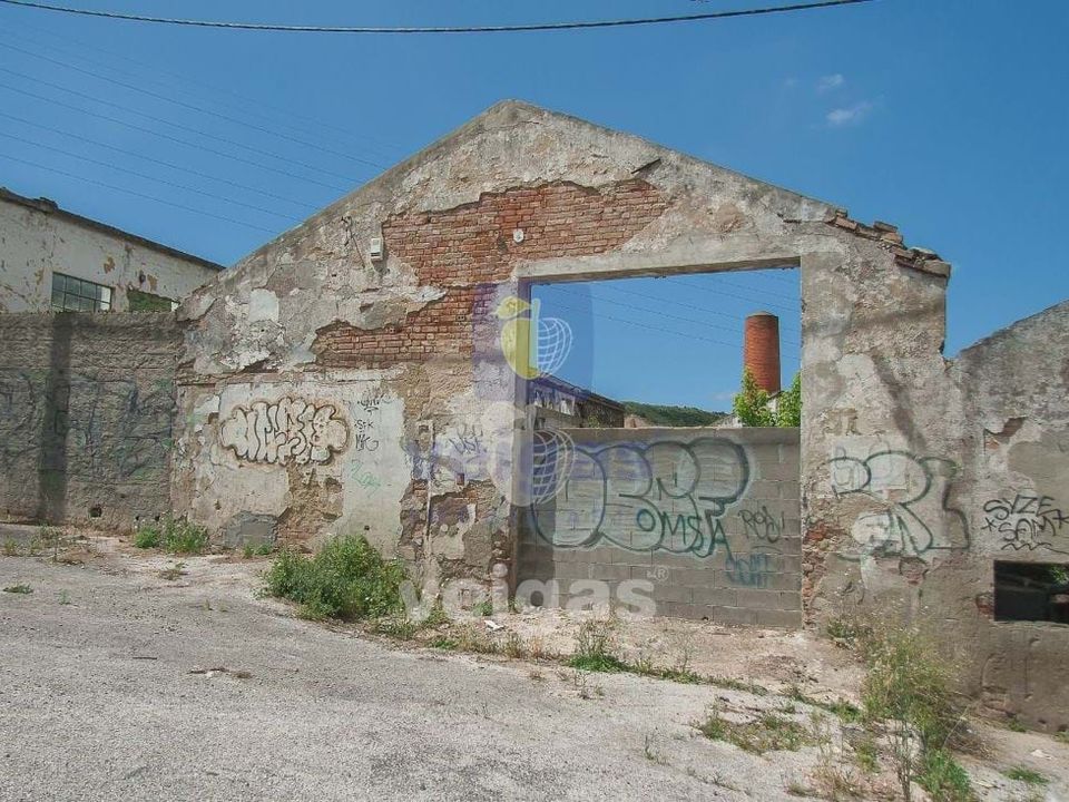 Erhvervsejendom i Odivelas, Lisbon - foto 1