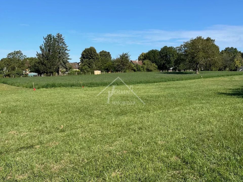 Helårsgrund i Gannat, Allier - foto 2
