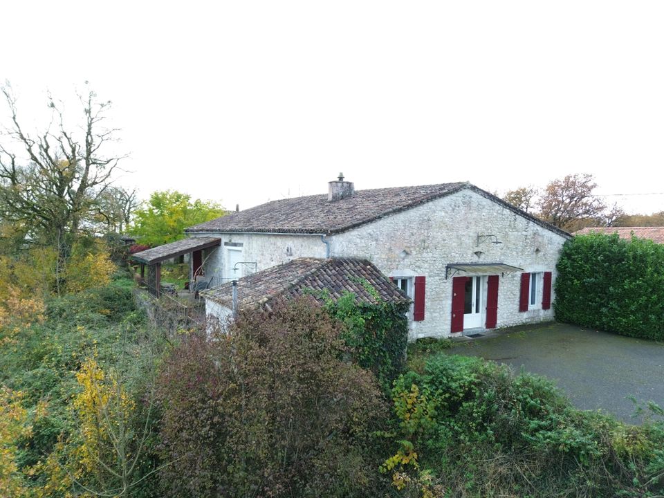 Casa de poble a Loubès-Bernac, Lot-et-Garonne - foto 2