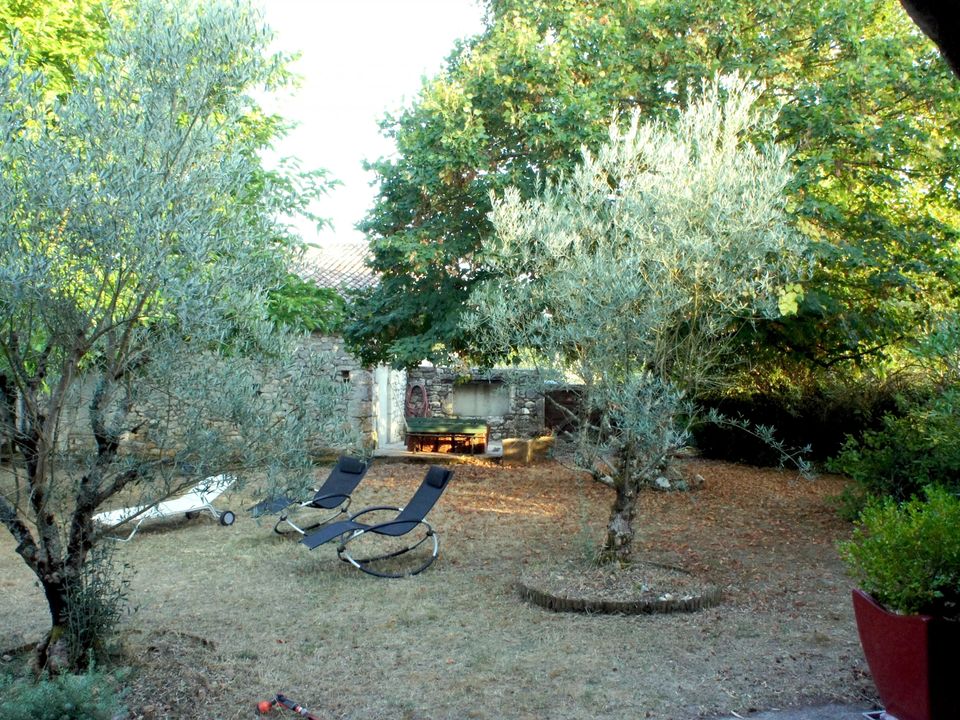 Casa de poble a Loubès-Bernac, Lot-et-Garonne - foto 4