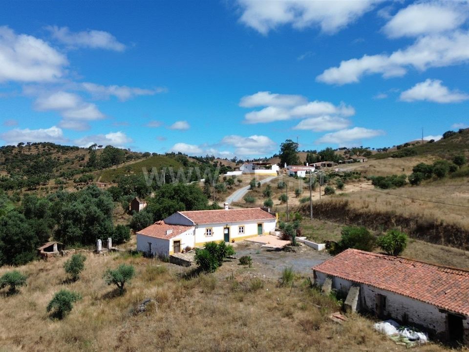 Landejendom i Ourique, Beja - foto 1