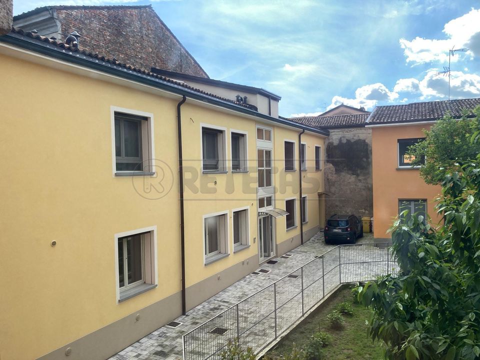 Casa unifamiliar a Crema, Cremona - foto 1