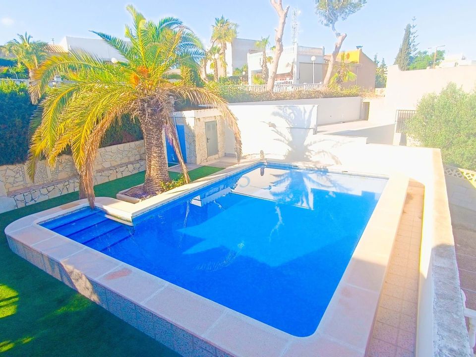 Rækkehus i Los Balcones, Alicante - foto 2