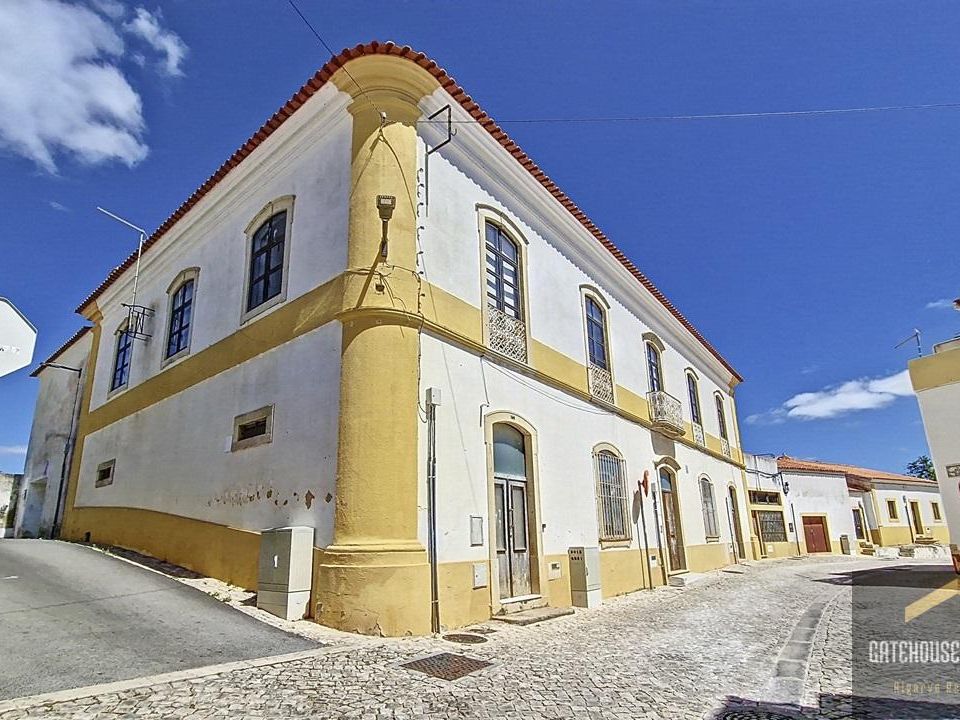 Erhvervsejendom i Armacao de Pera, Faro - foto 1