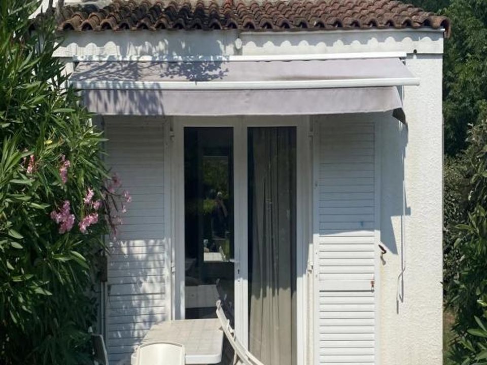 Villa i Mandelieu-la-Napoule, Alpes-Maritimes - foto 2