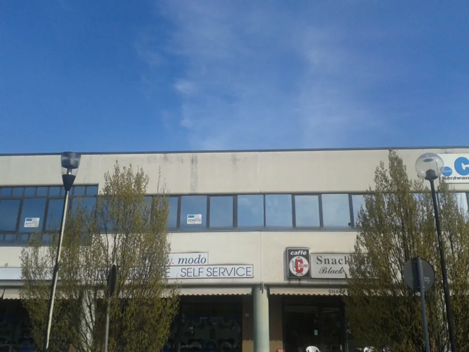Erhvervsejendom i Sassuolo, Modena - foto 3