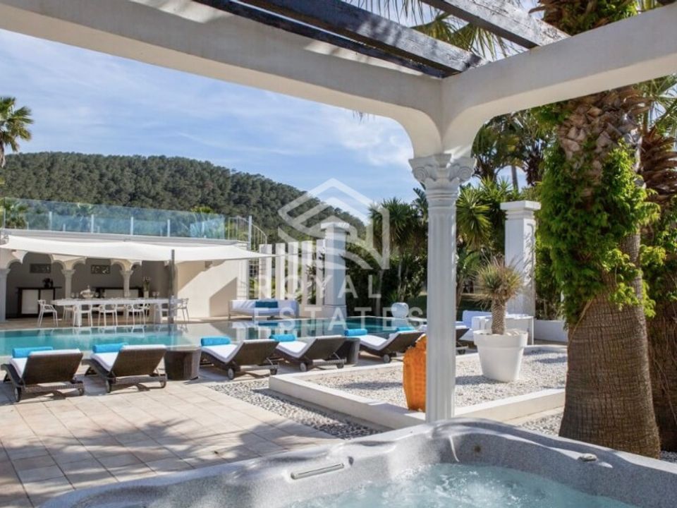 Villa i Cala Jondal, Ibiza - bilde 4