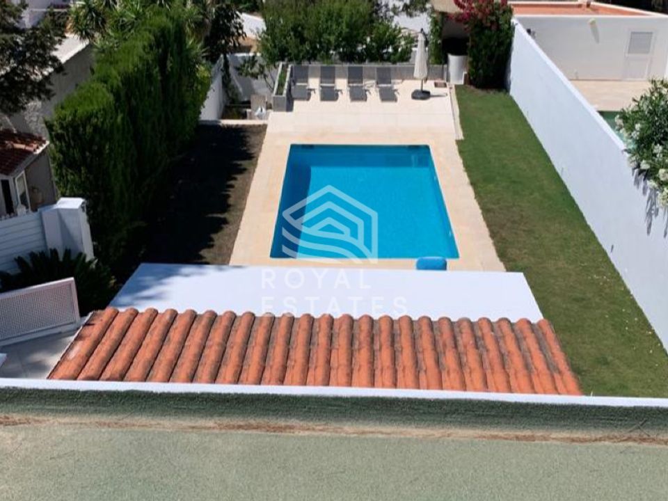 Villa i Cala Tarida, Ibiza - foto 2