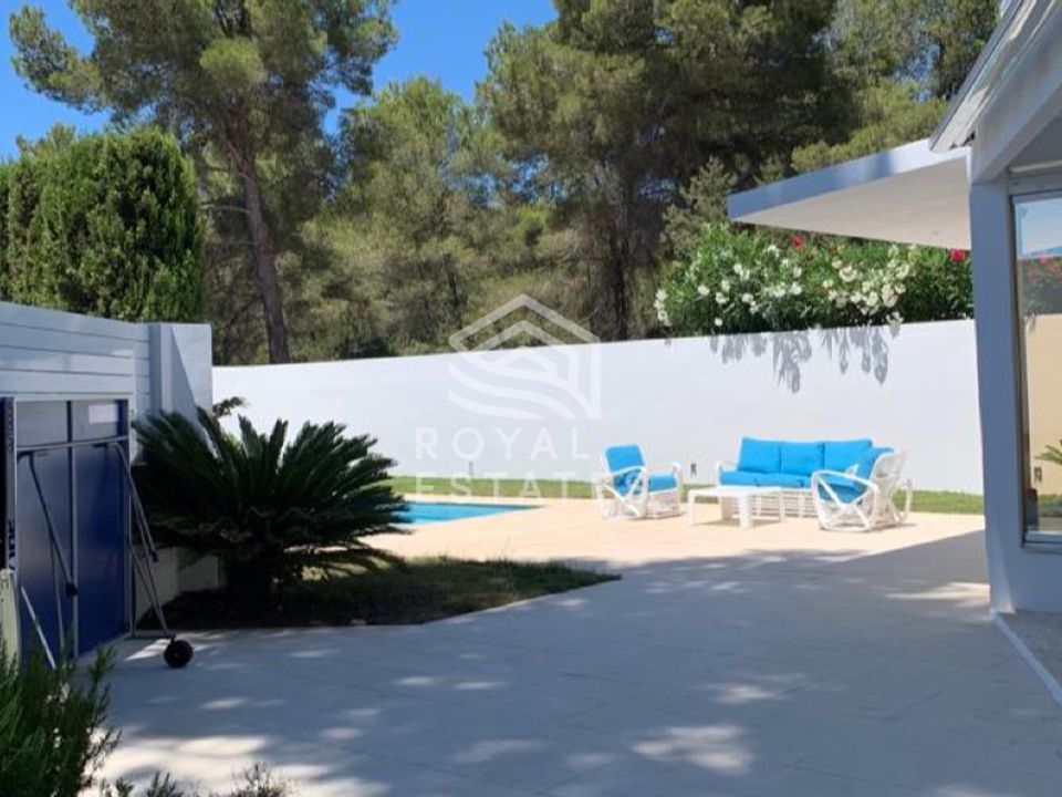 Villa i Cala Tarida, Ibiza - foto 4