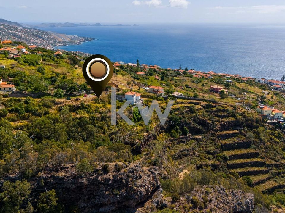Helårsgrund i Santa Cruz, Madeira - foto 1