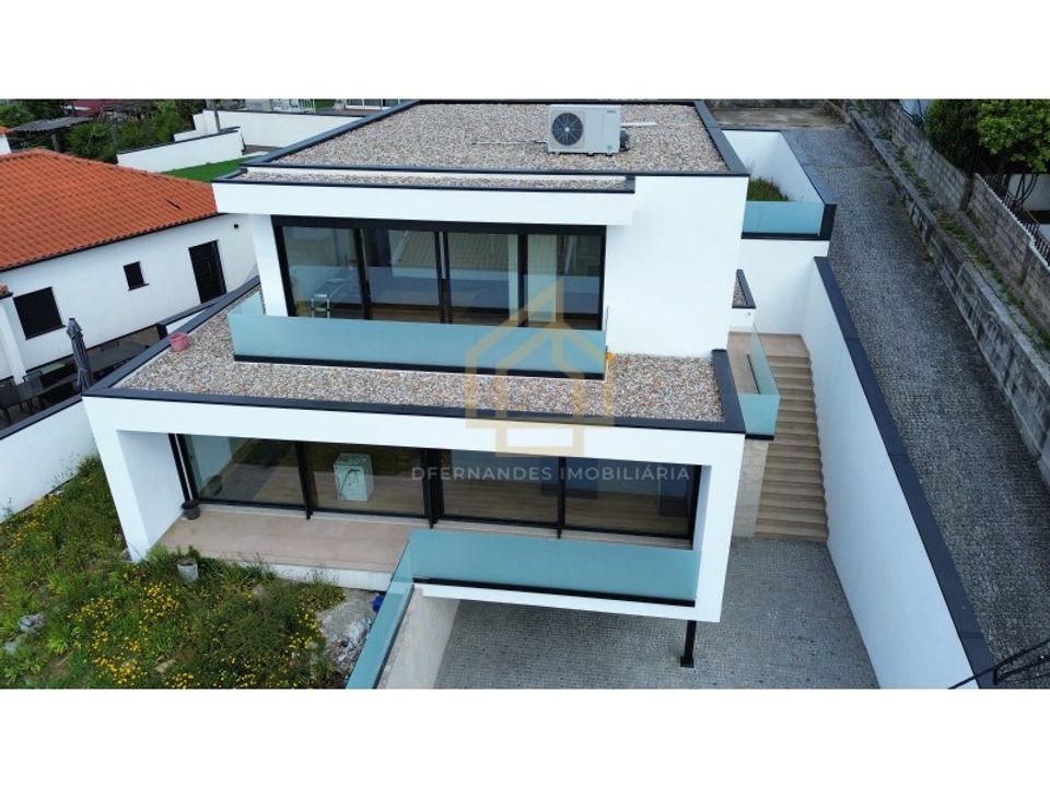 Villa i Vila Nova de Famalicao, Braga - foto 2
