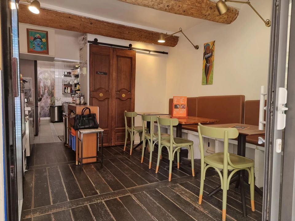 Erhvervsejendom i Antibes, Alpes-Maritimes - foto 2