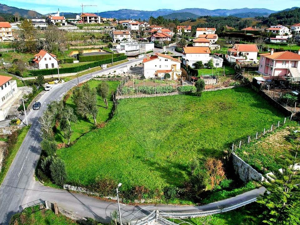 Helårsgrund i Vieira do Minho, Braga - foto 1