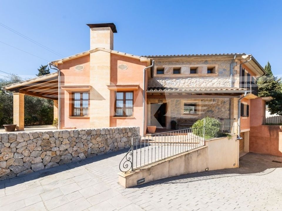 Landejendom i Puigpunyent, Mallorca - foto 1