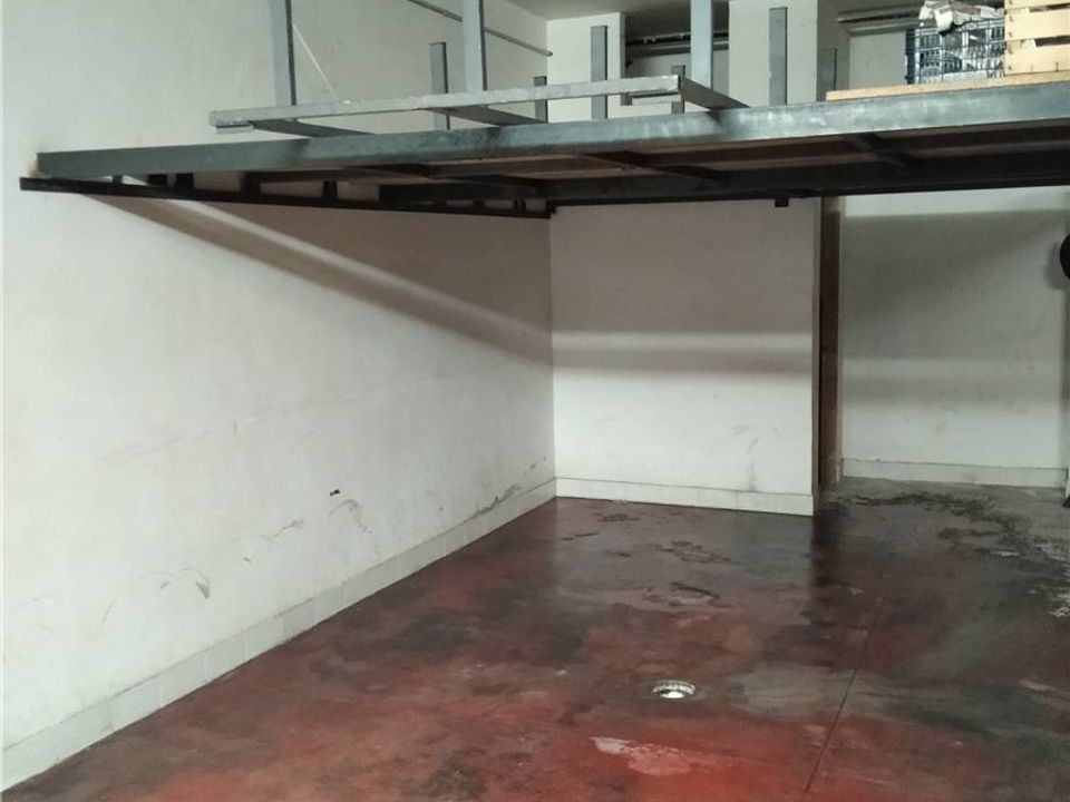 Garage i San Nicandro Garganico, Foggia - foto 4