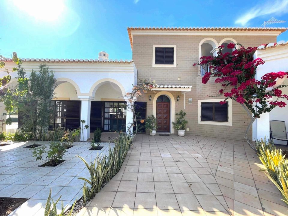 Villa i Alvor, Faro - foto 1
