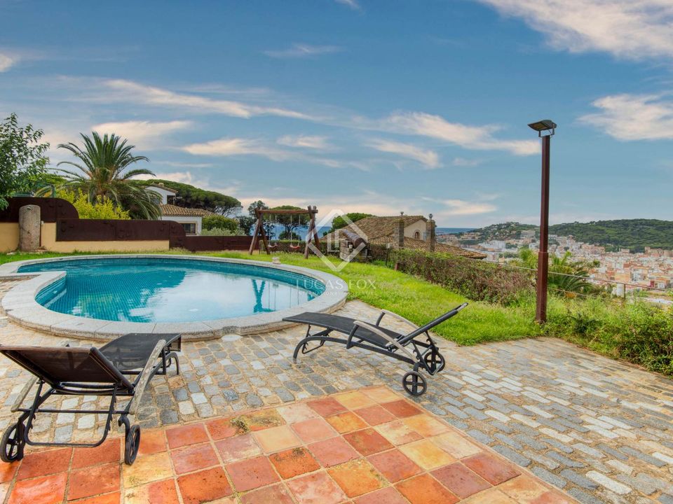 Villa i Sant Feliu De Guixols, Gerona - foto 1